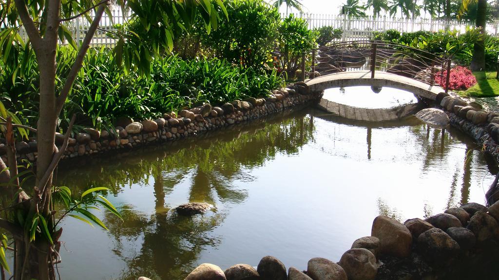 Wanbo Hotel Sanya Extérieur photo